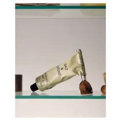 Lightweight Sheer Daily Sunscreen SPF 40 10 Lightweight Sheer Daily Sunscreen SPF 40 -Clinique || Clarins Sales https3A2F2Fimage.s5a.com2Fis2Fimage2FTheBay2F860003937570 alt23Fwid3D120026hei3D120026qlt3D9026resMode3Dsharp226op usm3D0.92C1.02C82C0 640x